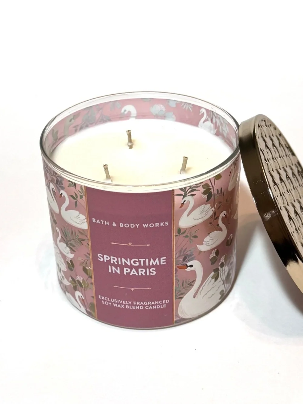 SPRINGTIME IN PARIS 3-Wick Candle - Picture 3 of 4